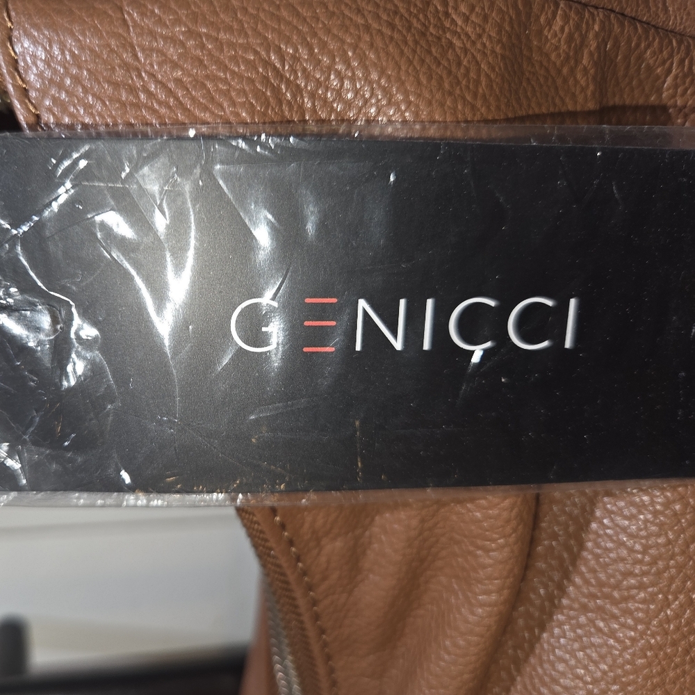 Genicci NWT Cognac Genuine Leather Shoulder Bag - Picture 2 of 9